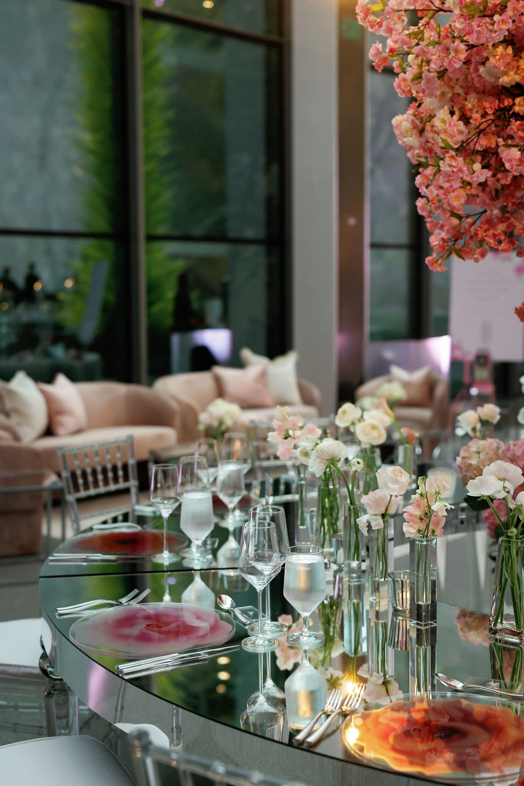 Sarah & Alexander - Photo 1